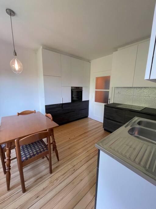 Spacious Apartment - Green & Peaceful Любляна Екстер'єр фото